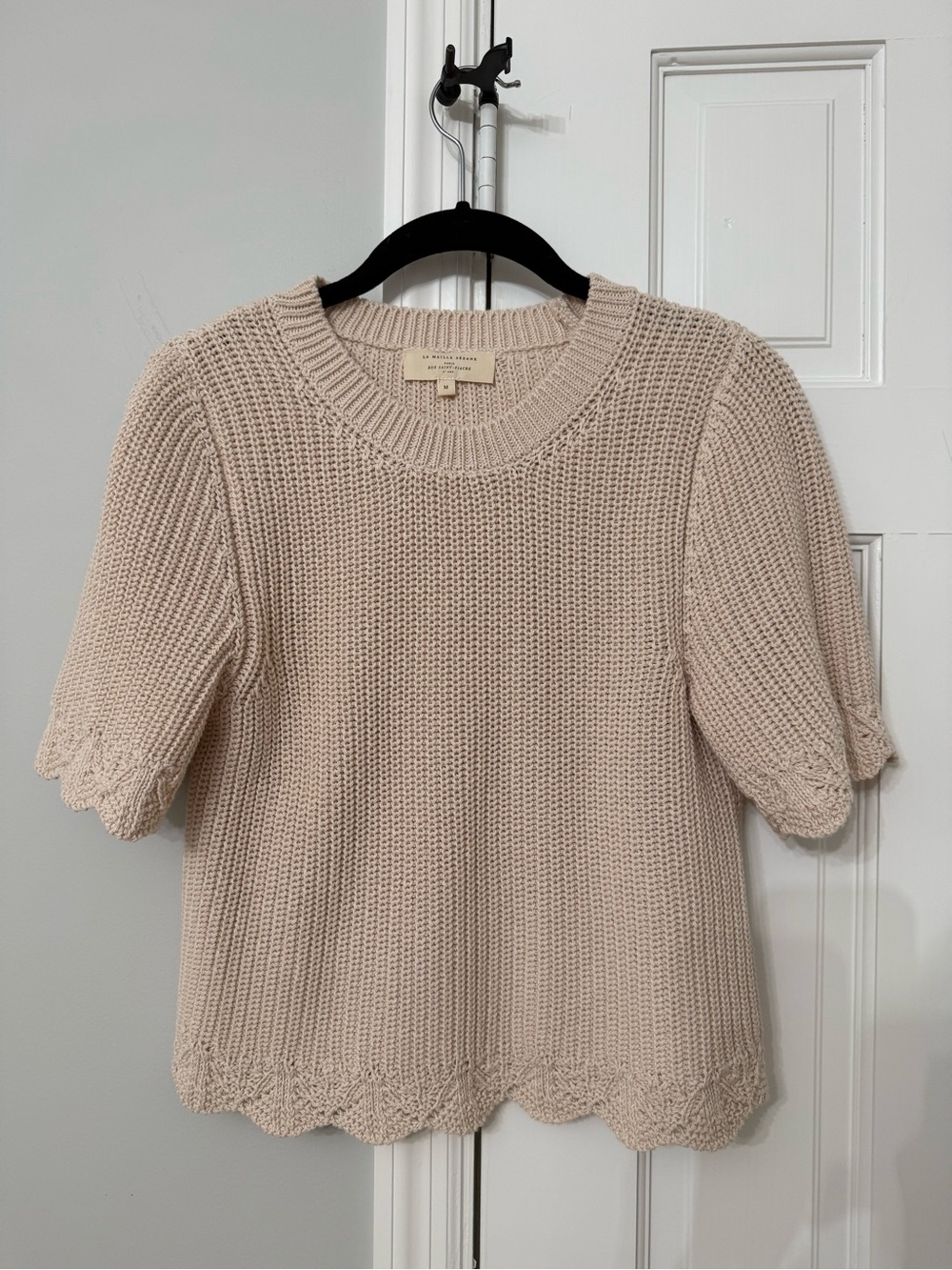 Sezane Cream Short-Sleeve Scallop-Edge Knit Sweater